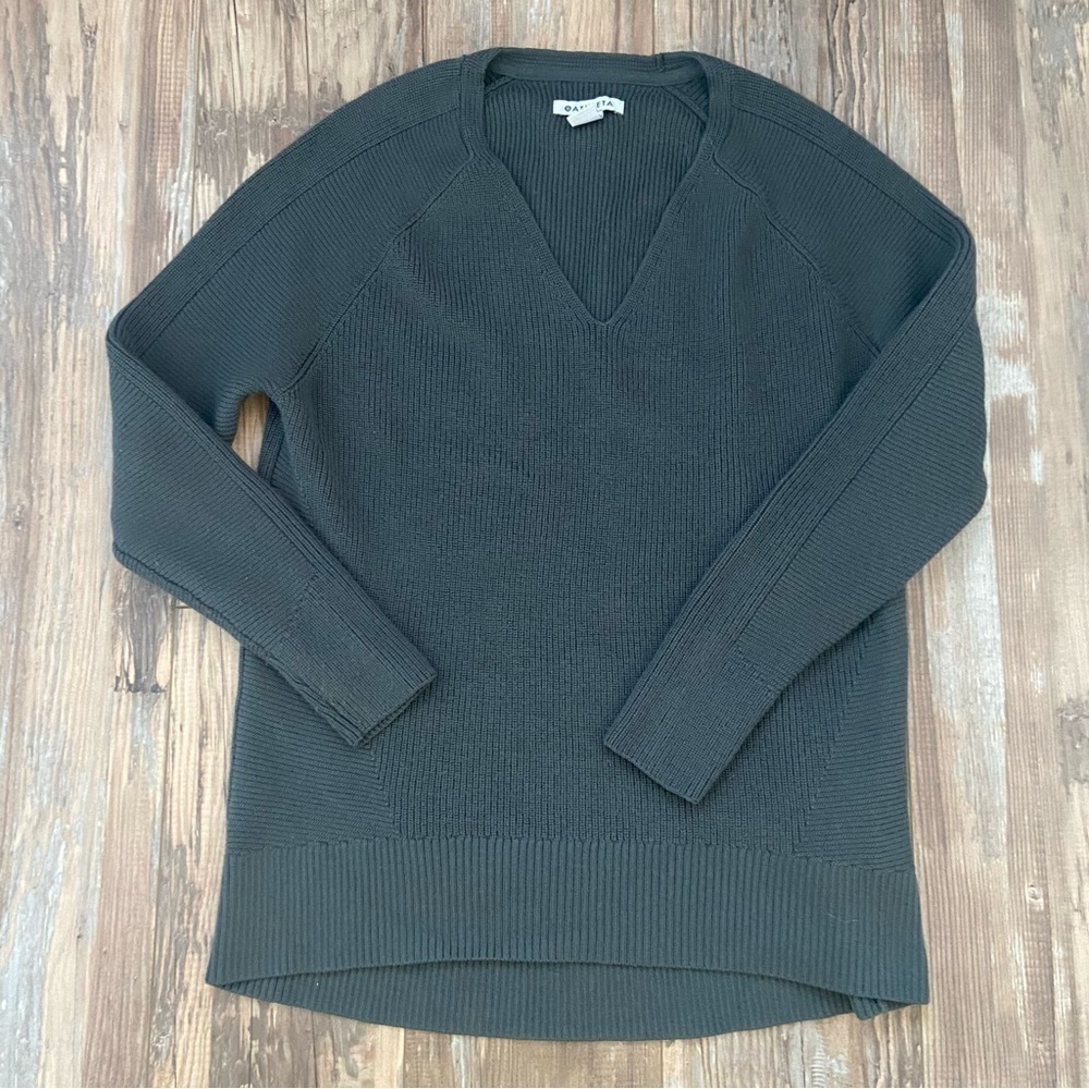 ATHLETA Women’s Hanover Refined VNeck Sweater Size XS Merino Wool Charcoal Grey - Picture 6 of 15